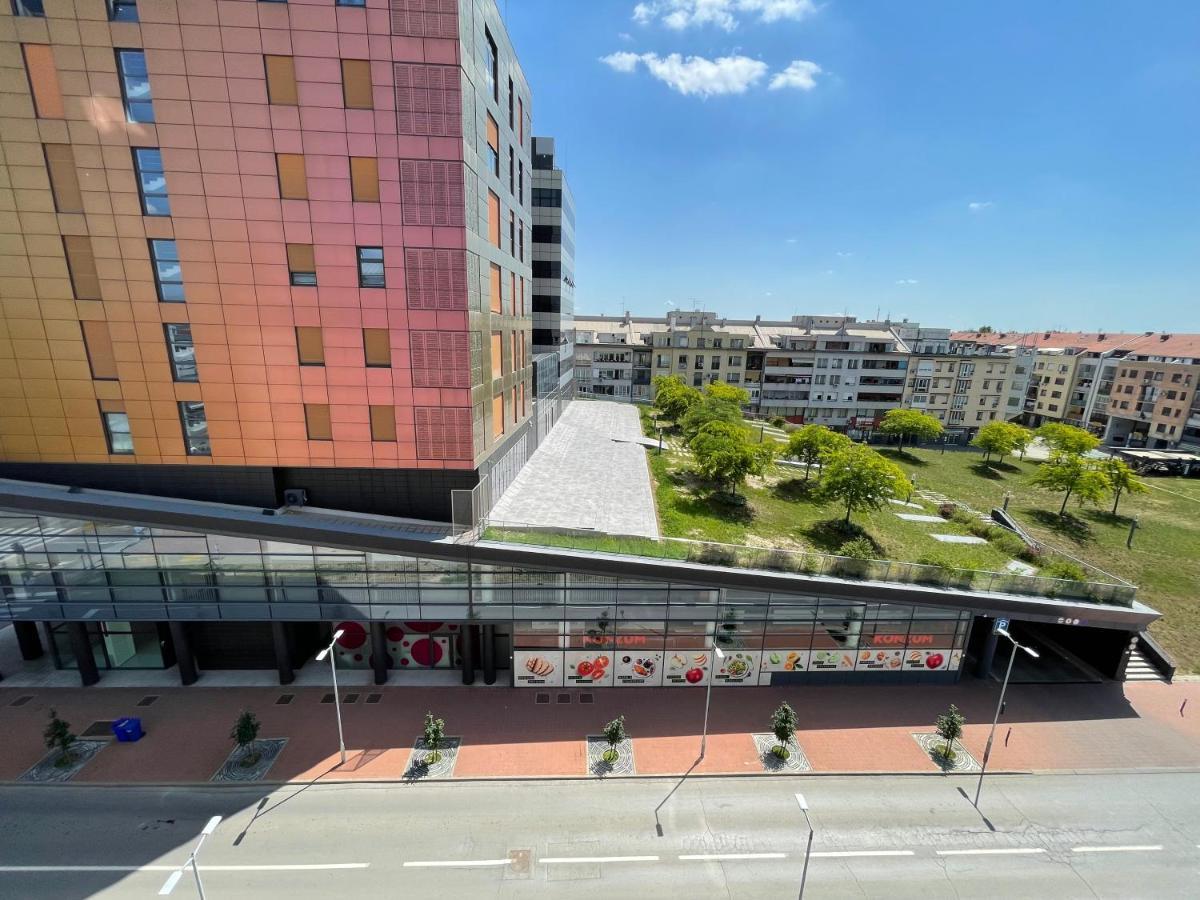 Korzo Osijek 2 Lägenhet Exteriör bild