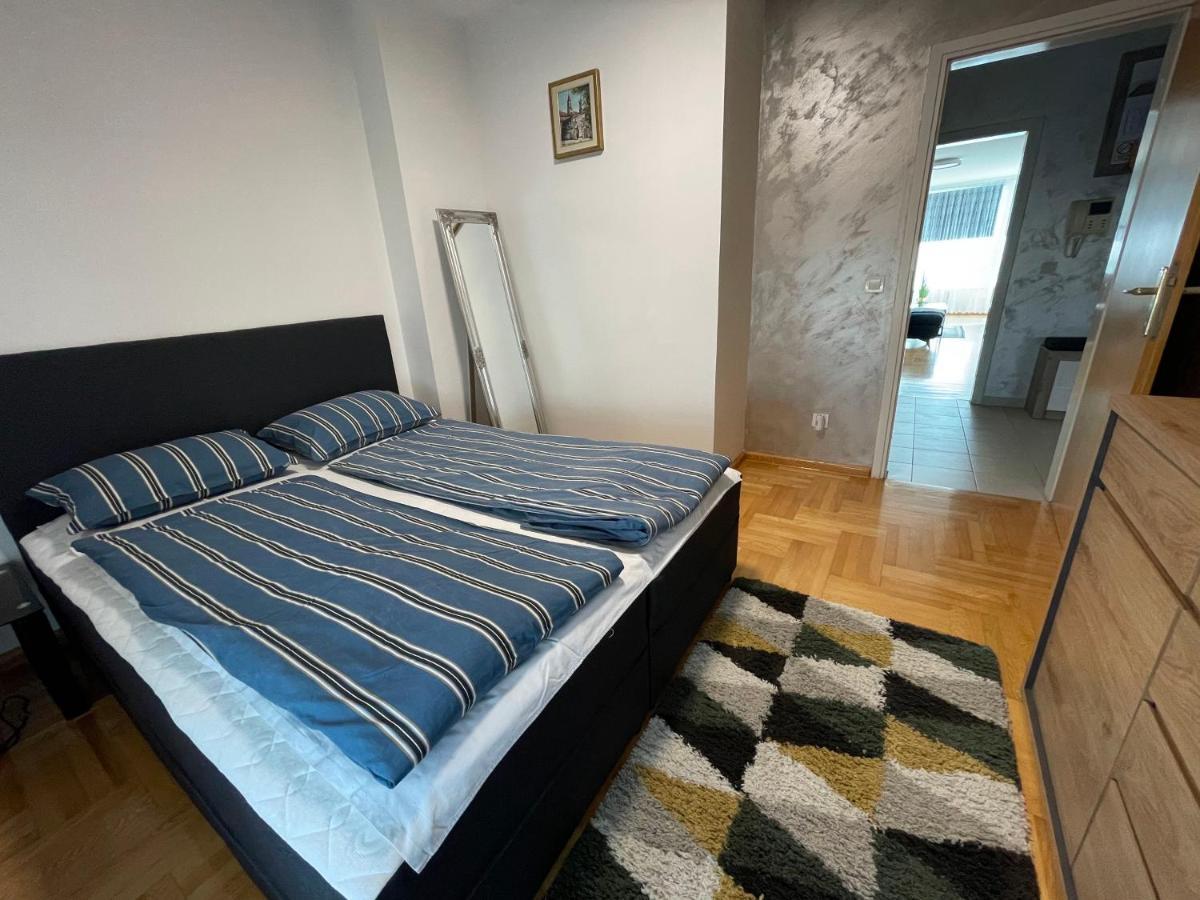 Korzo Osijek 2 Lägenhet Exteriör bild